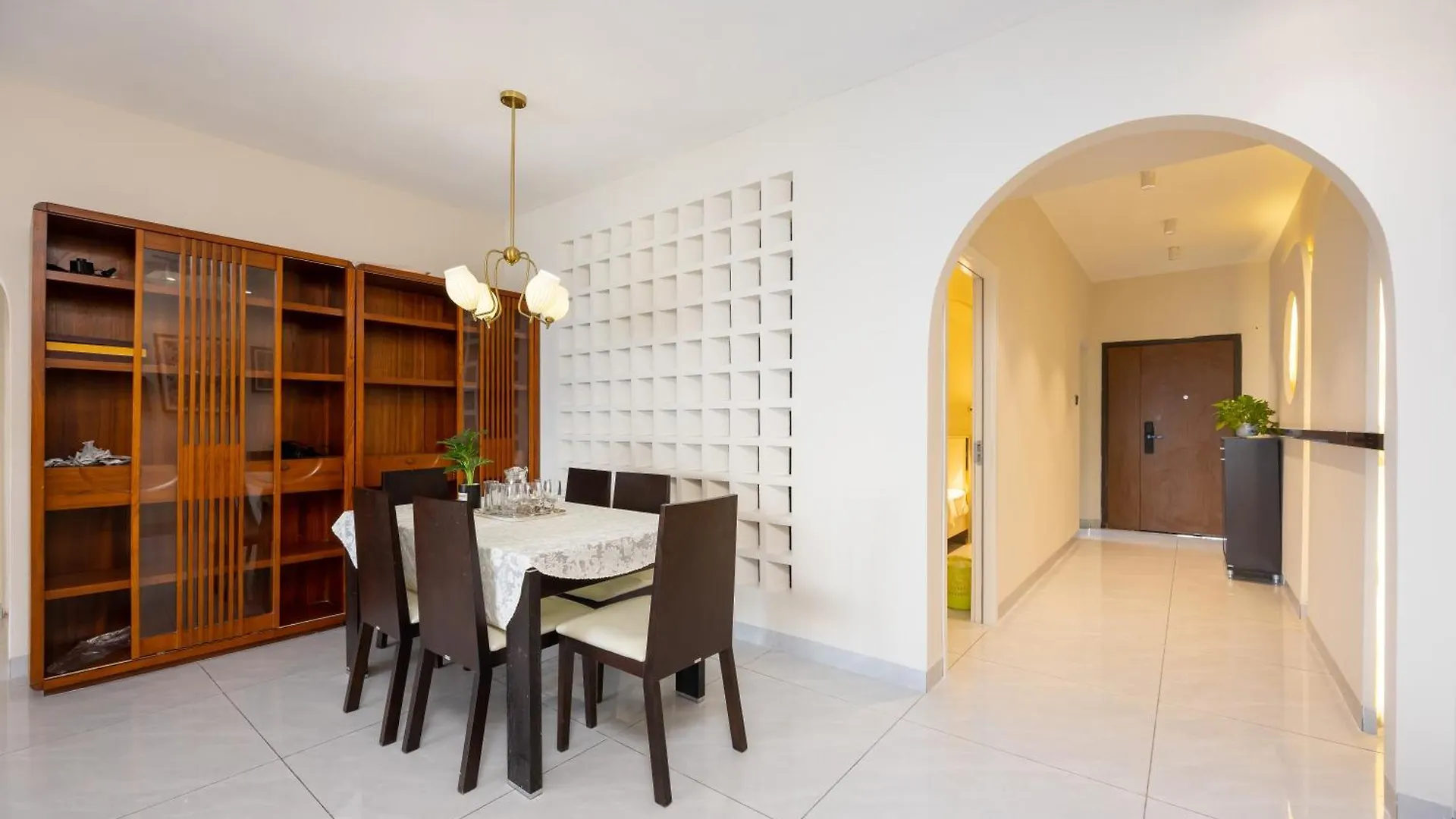Sanya Zhi Ai Lily Seaview Apartment China