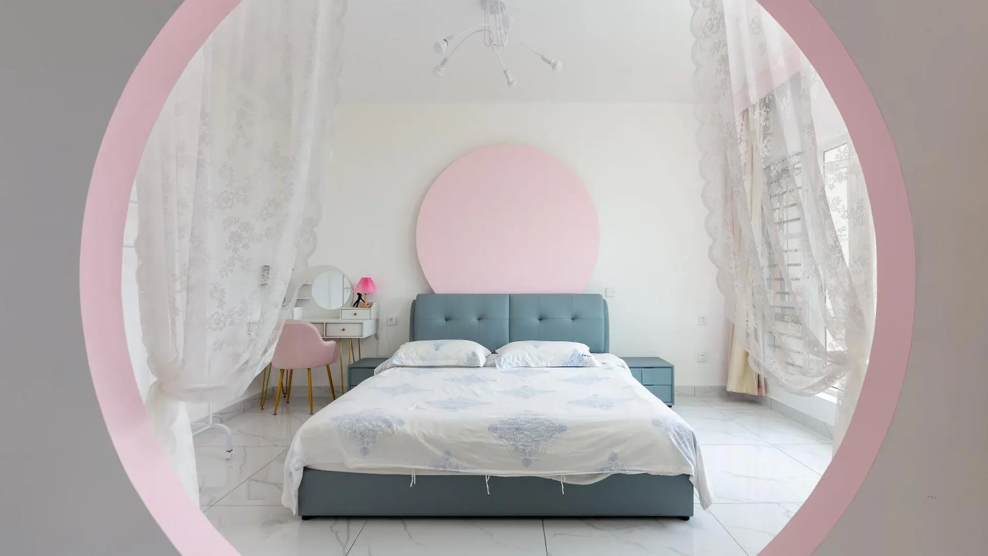 Sanya Zhi Ai Lily Seaview Apartment