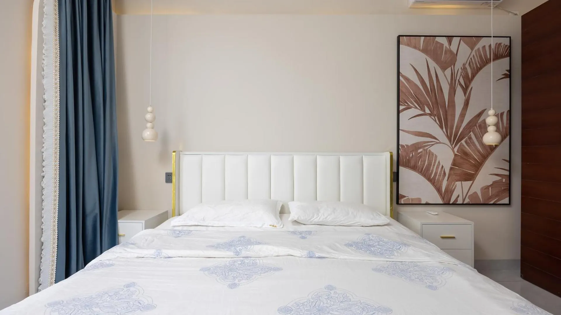 Sanya Zhi Ai Lily Seaview Apartment