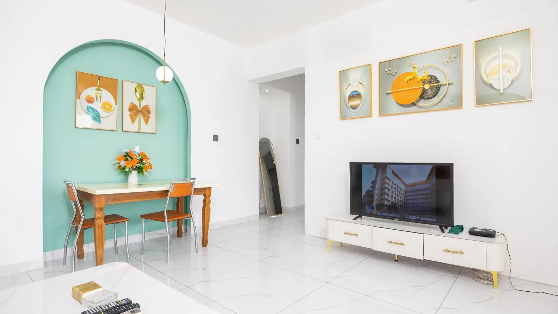 Sanya Zhi Ai Lily Seaview Apartment China