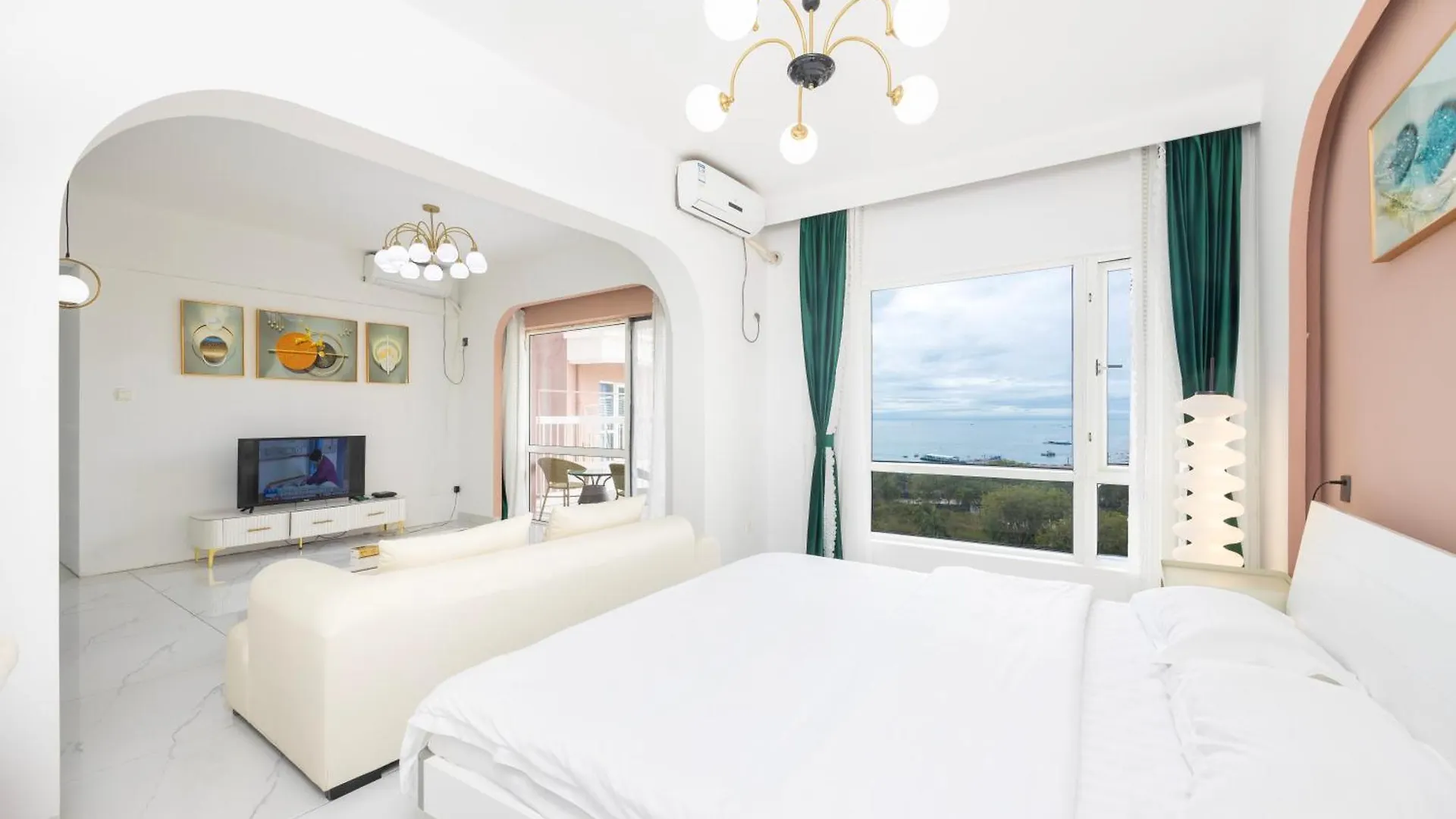 Sanya Zhi Ai Lily Seaview Apartment